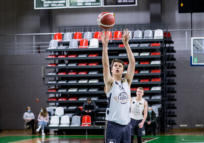 EYBL Juniors (U20), BVBS : BC Barsy,Kazahstāna