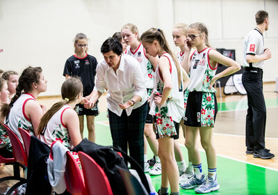 LJBL U14 Fināldiena, meitenes 1.vieta, zēni 4.vieta, Valmiera