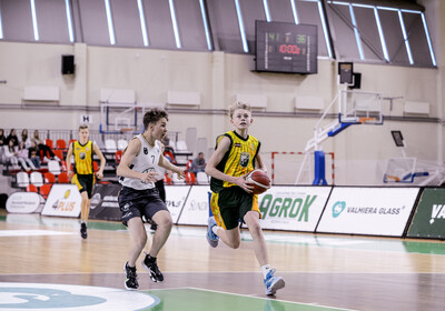 LJBL U14 Fināldiena, meitenes 1.vieta, zēni 4.vieta, Valmiera