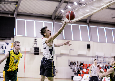 LJBL U14 Fināldiena, meitenes 1.vieta, zēni 4.vieta, Valmiera