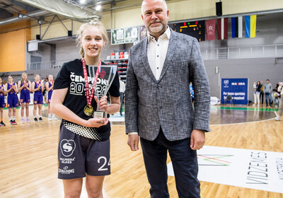 LJBL U14 Fināldiena, meitenes 1.vieta, zēni 4.vieta, Valmiera