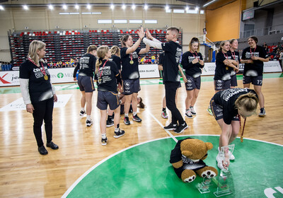 LJBL U14 Fināldiena, meitenes 1.vieta, zēni 4.vieta, Valmiera