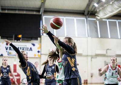 LJBL U14 Fināldiena, meitenes 1.vieta, zēni 4.vieta, Valmiera