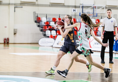 LJBL U14 Fināldiena, meitenes 1.vieta, zēni 4.vieta, Valmiera